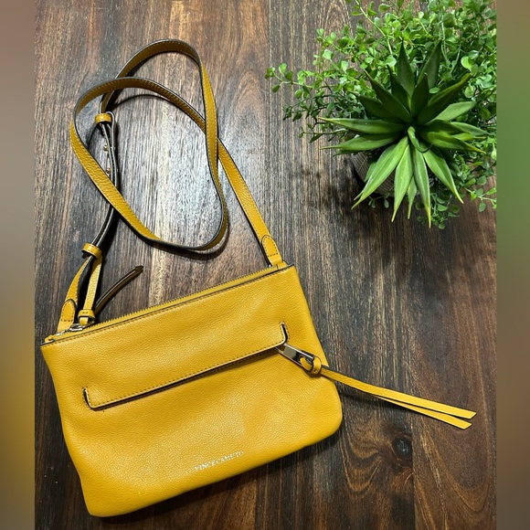 Vince Camuto Yellow Leather Crossbody Tassel zipper pulls large capacity - Picture 1 of 9